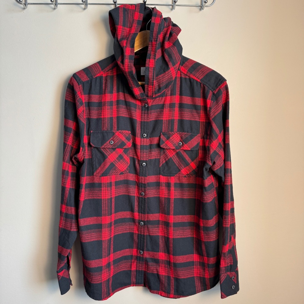 Boston Traders Red Black Plaid Flannel Hooded Shirt Womens Large Casual Outdoors